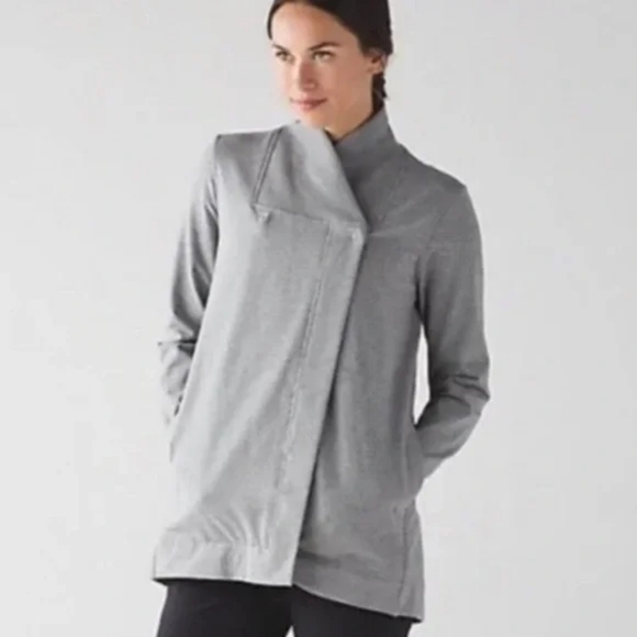lululemon athletica Tops - Lululemon Belle Wrap